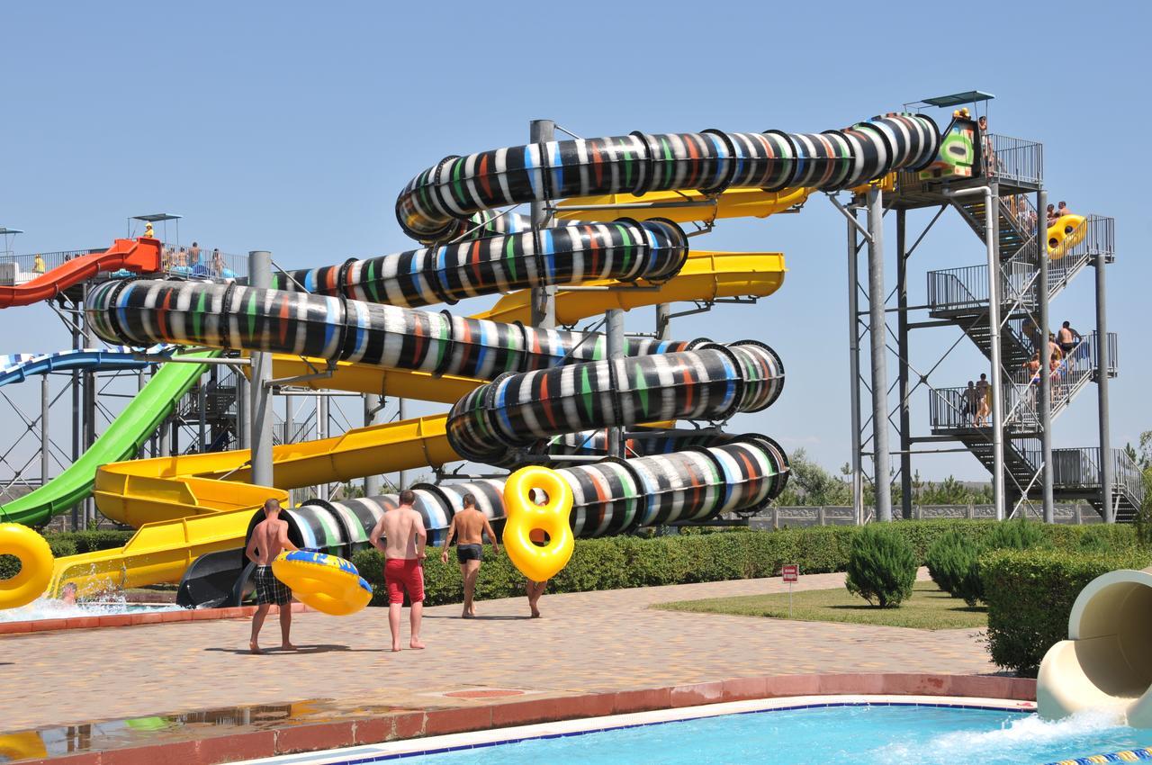 Aquapark Koblevo Hotel Exteriör bild