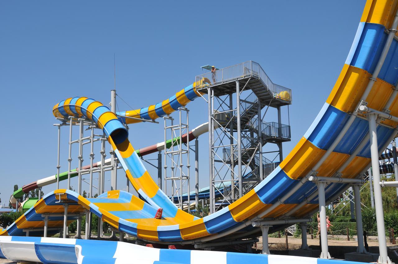 Aquapark Koblevo Hotel Exteriör bild