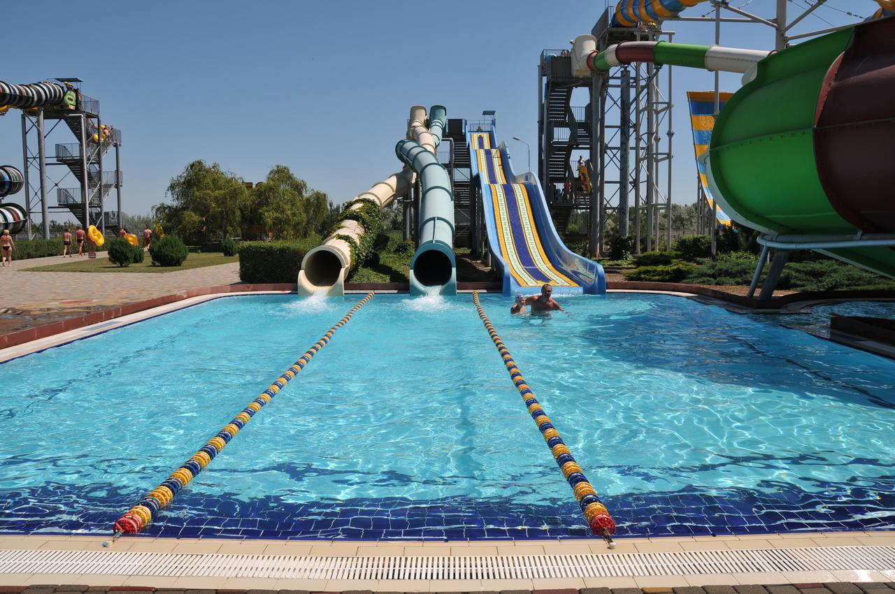 Aquapark Koblevo Hotel Exteriör bild