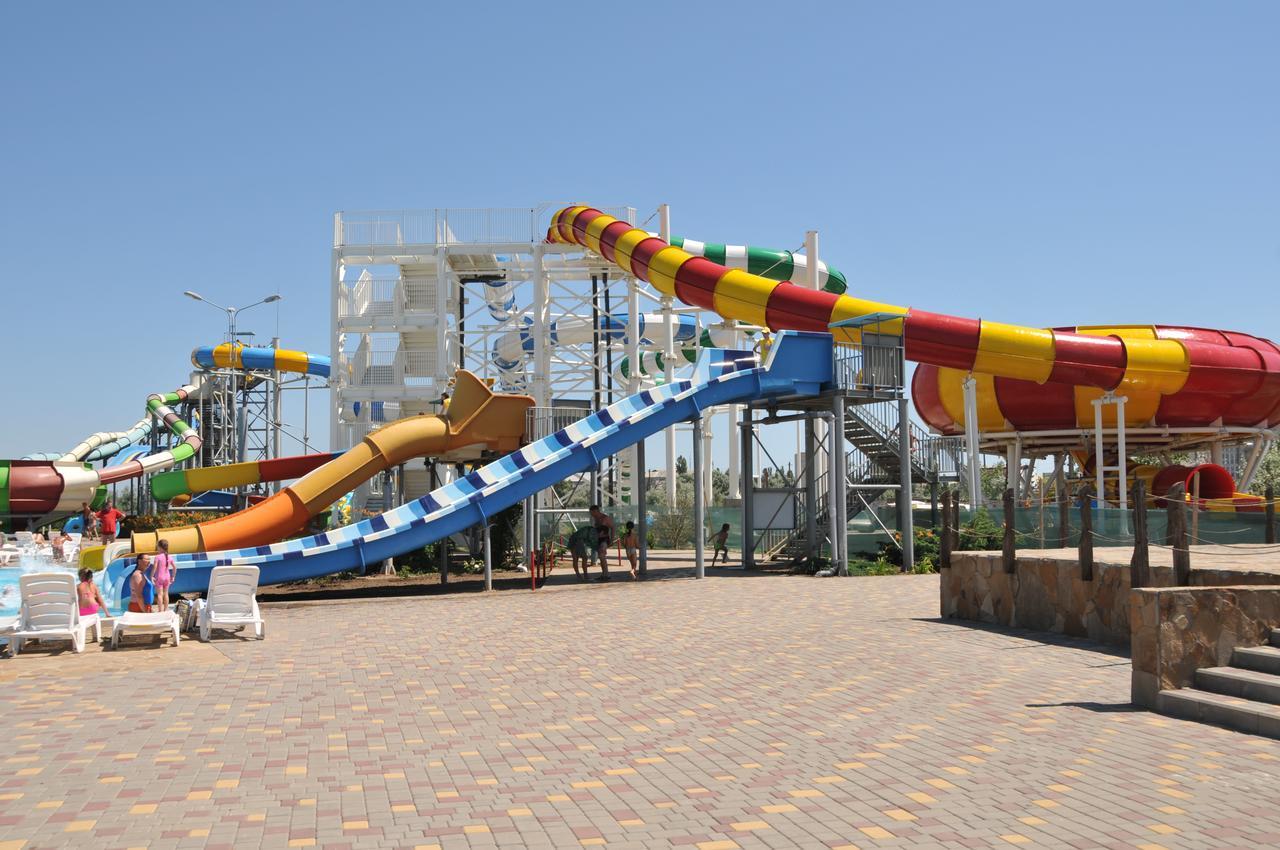 Aquapark Koblevo Hotel Exteriör bild